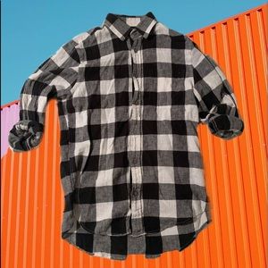 H&M men’s plaid button up. Never worn